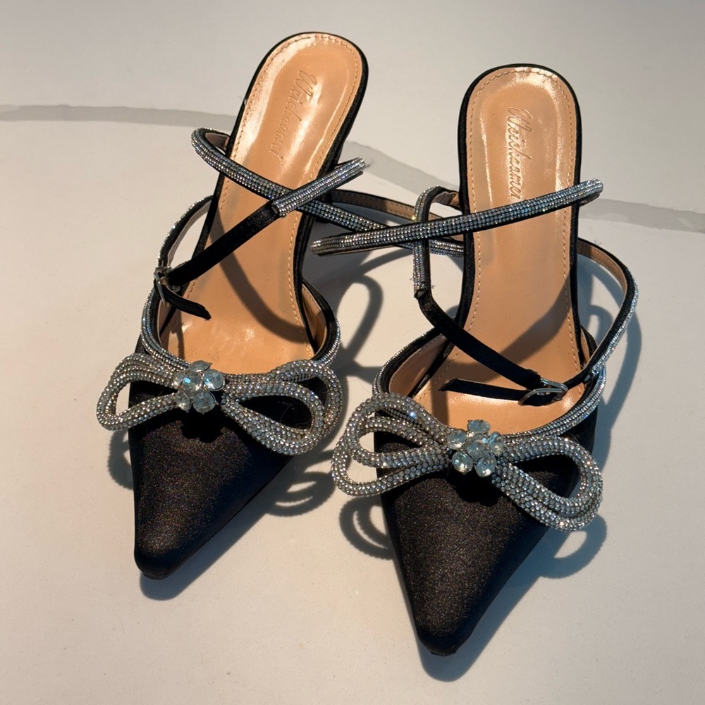 Wei Chao Mei Elegant Black and Silver evening Women's Heels